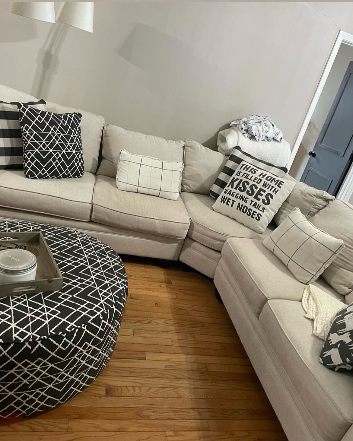 House Cleaning Services Kansas City Metropolitan area Professional Cleaners Meticulous Attention to Detail Spotless Results Reliable Cleaning Premier Cleaning Company Refreshed Spaces Sparkling Clean Homes